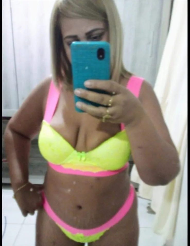 Video chamada dez, acompanhante castanha curvilinea - Real Prazer