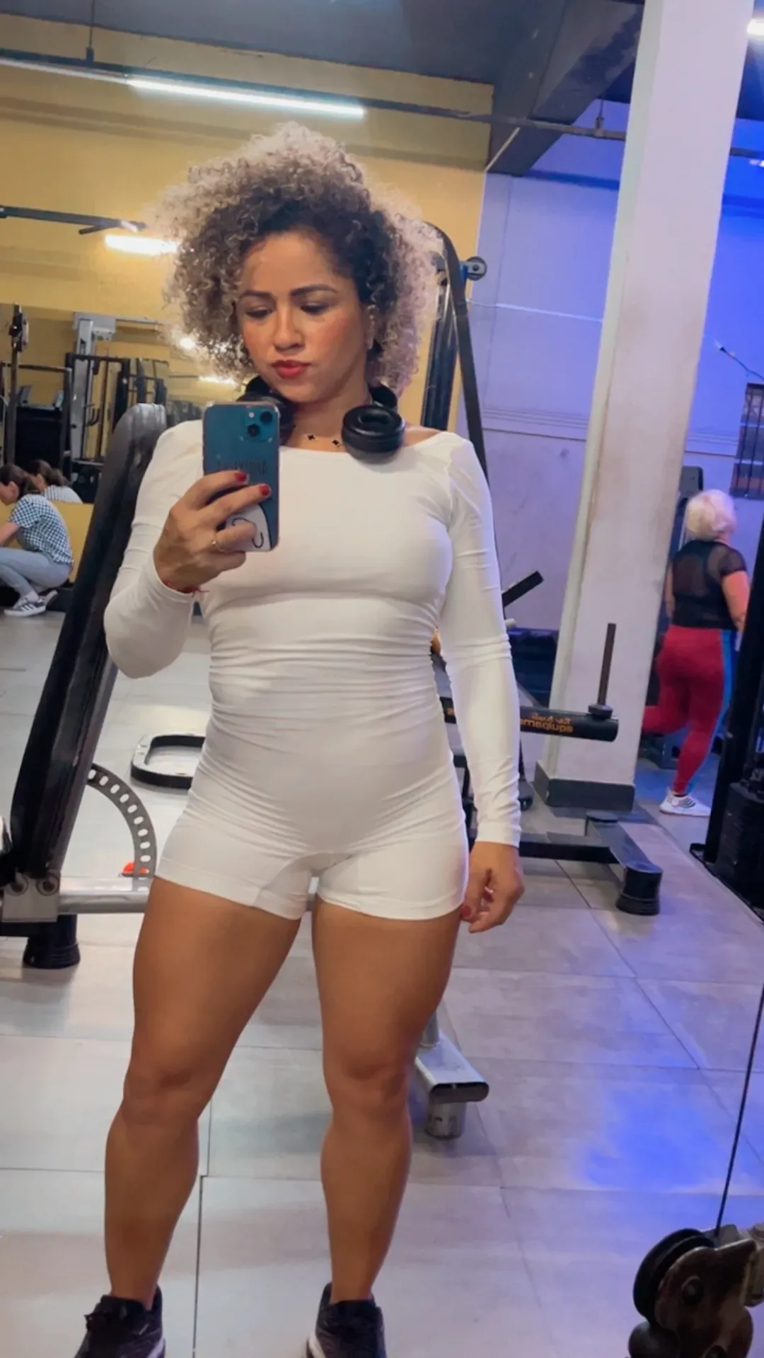 Beatriz, acompanhante loira slim em São Paulo, SP - Real Prazer