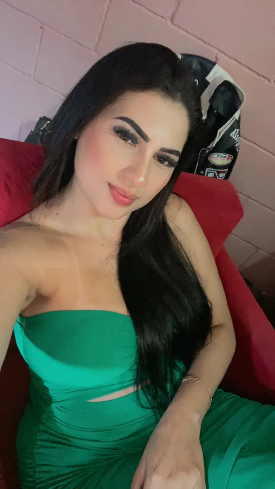 Cecília Martins, acompanhante morena de cabelos longos gostosa em Novo Progresso, PA - Real Prazer