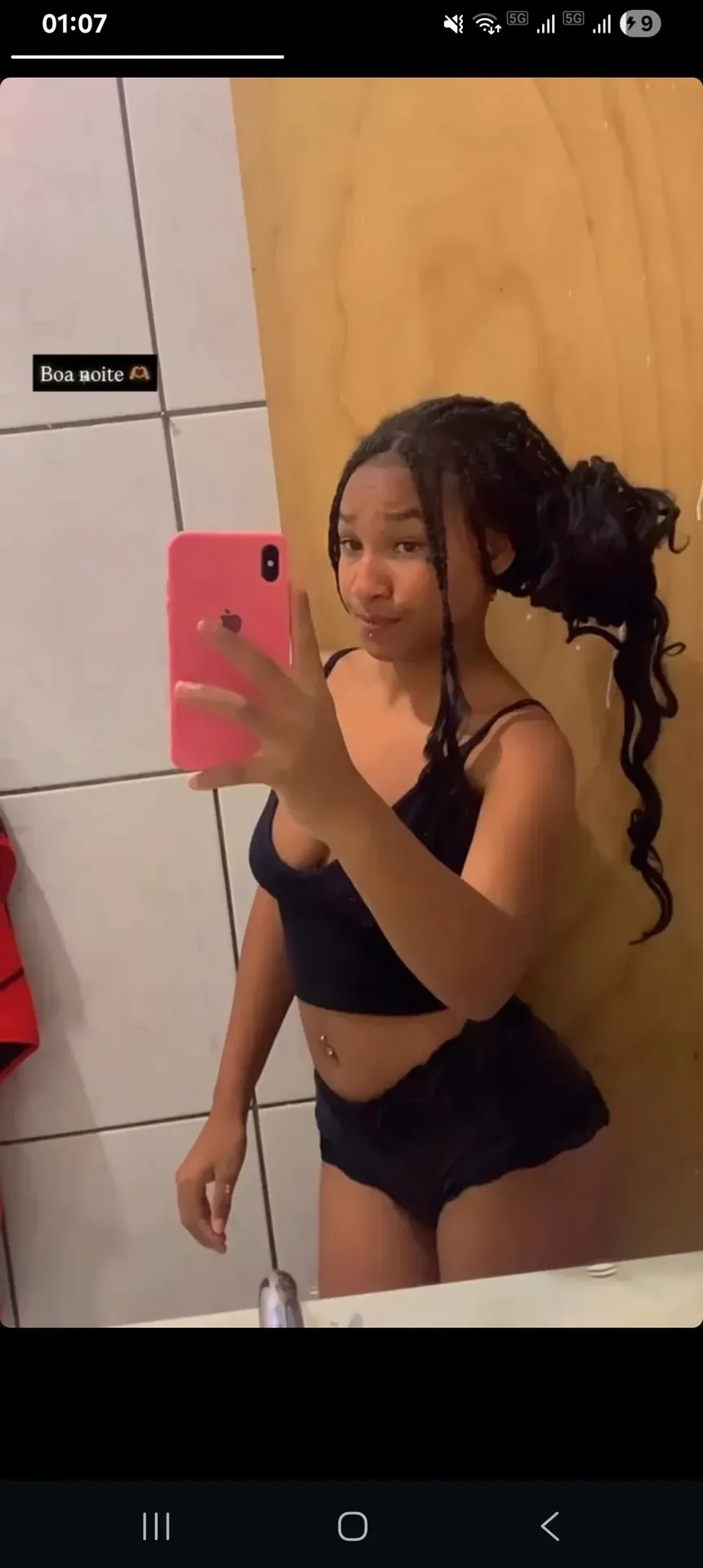 Mellysa, acompanhante morena magra - Real Prazer