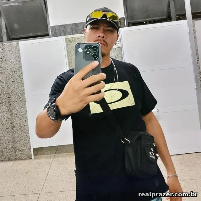 Heron Maia, garoto de programa em Cabo Frio, RJ - Real Prazer