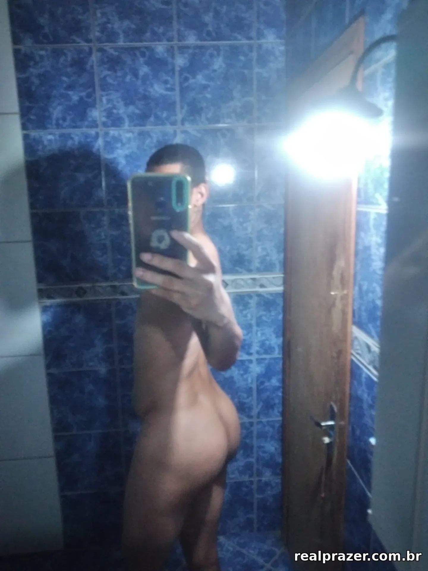 Bruno GP tesão, garoto de programa moreno definido em Florianópolis, SC - Real Prazer