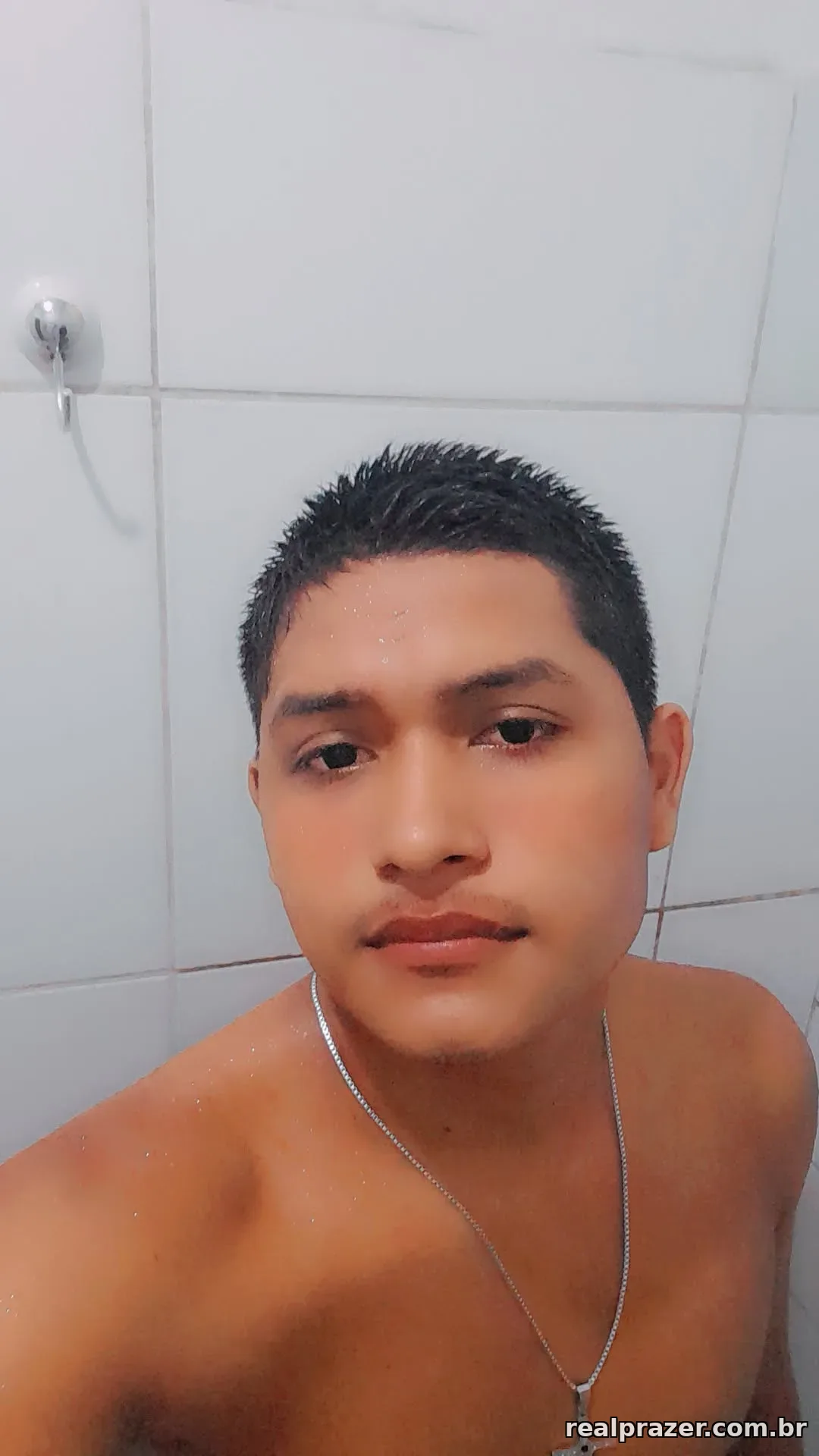 Iarley bengala, garoto de programa moreno corpo medio em Parintins, AM - Real Prazer