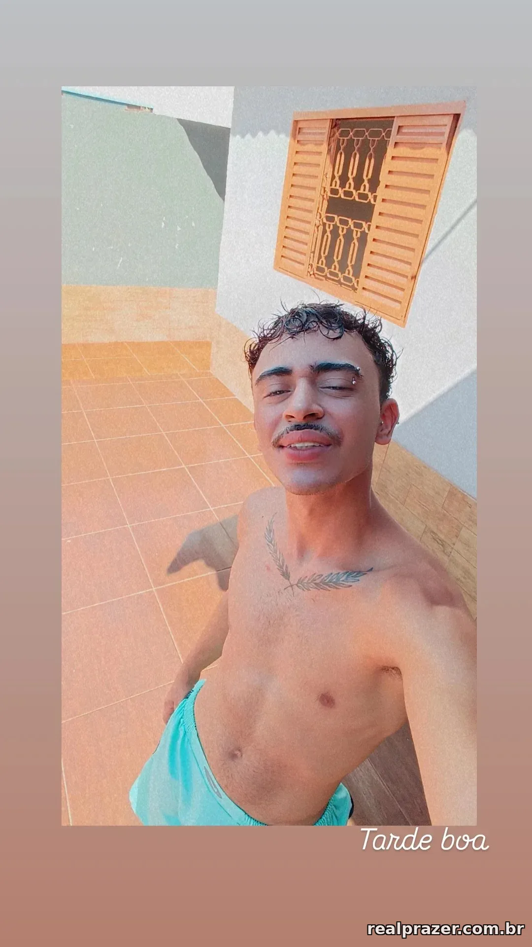 Kauan, garoto de programa castanho corpo medio em Guaíra, SP - Real Prazer
