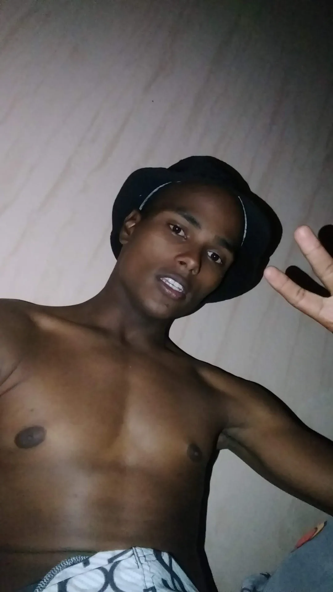 Negro rolud 22cm, garoto de programa em Brasília, DF - Real Prazer