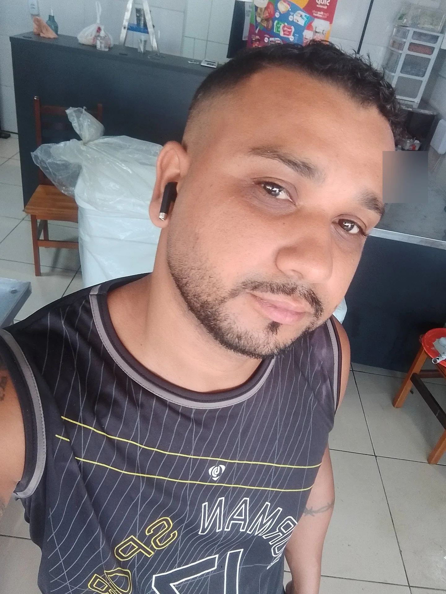 Alê ventura, garoto de programa moreno corpo medio em João Pessoa, PB - Real Prazer