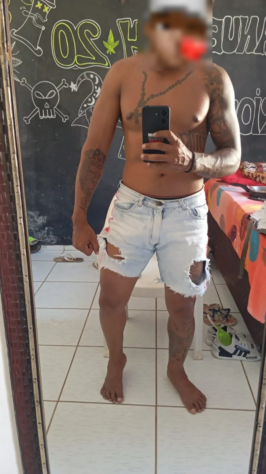 Moreno tatuado, garoto de programa castanho corpo medio em São Luís, MA - Real Prazer