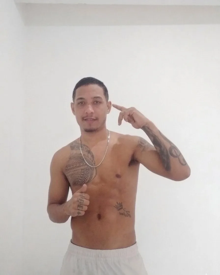 Morenotatuado, garoto de programa em Serra, ES - Real Prazer