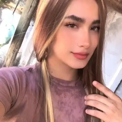 Gabriellybianzin, acompanhante castanha magra - Real Prazer