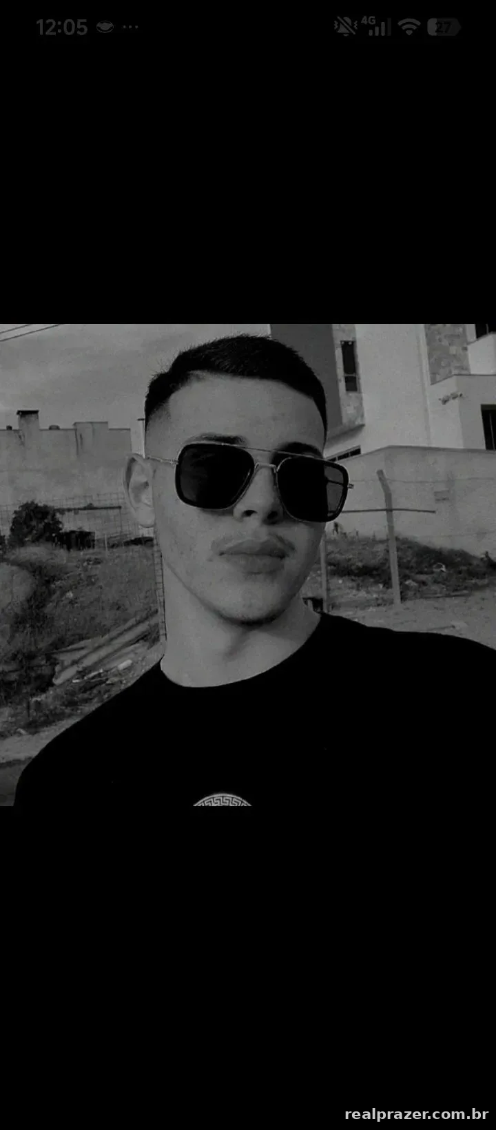 Christian, garoto de programa moreno corpo medio em São José dos Pinhais, PR - Real Prazer