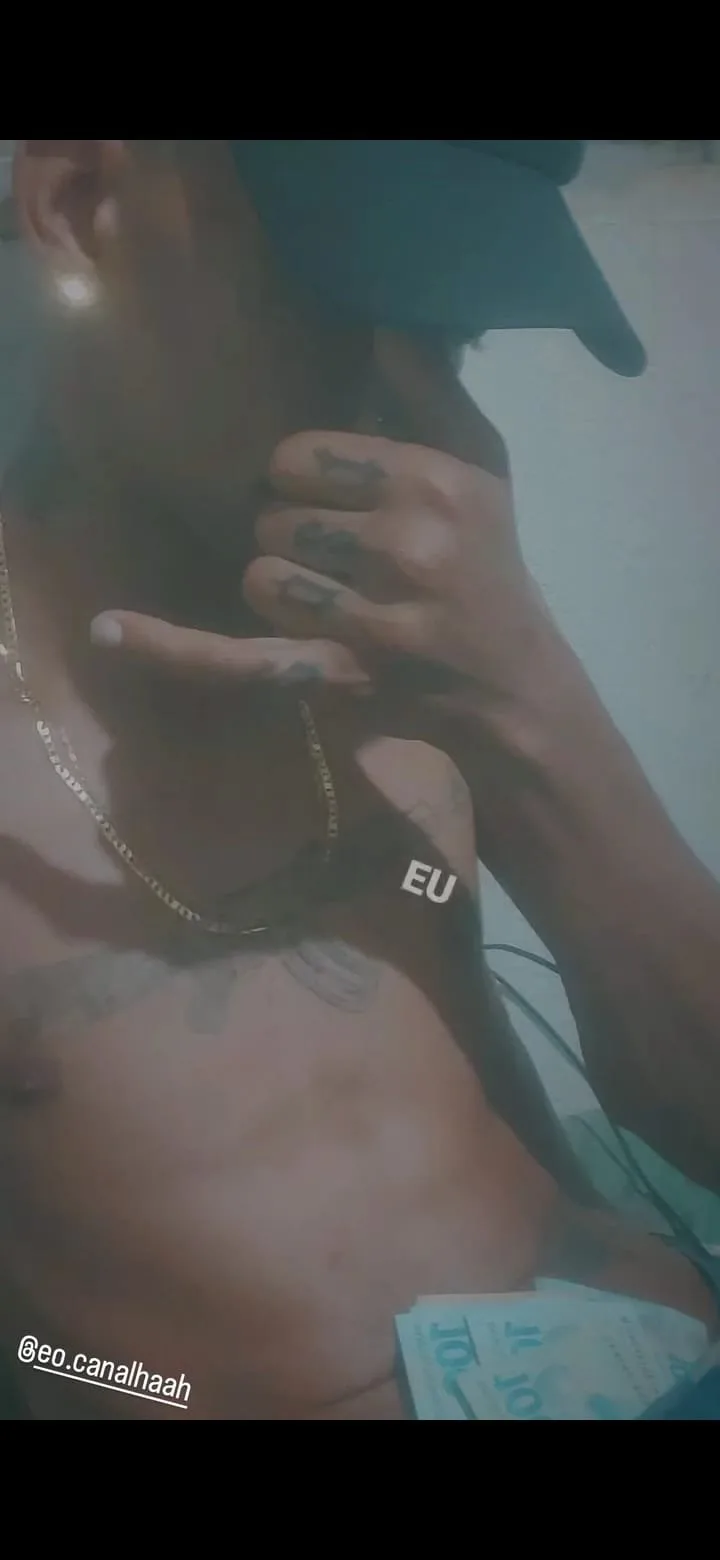 Eo Canalhaa, garoto de programa em Uberaba, MG - Real Prazer