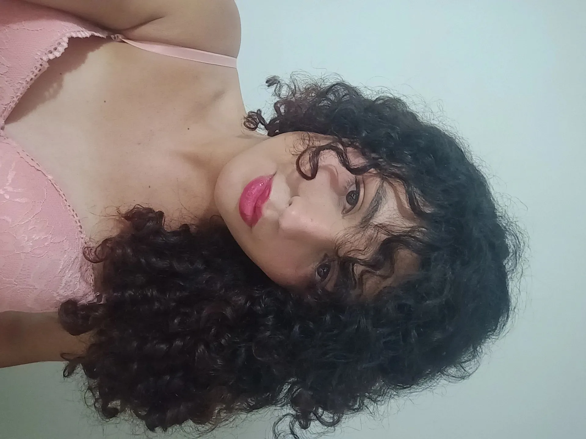 Bela, acompanhante trans morena gostosa em Paranaguá, PR - Real Prazer
