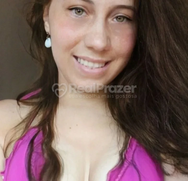 Bruna  e Rafael, acompanhante morena magra em Rio de Janeiro, RJ - Real Prazer