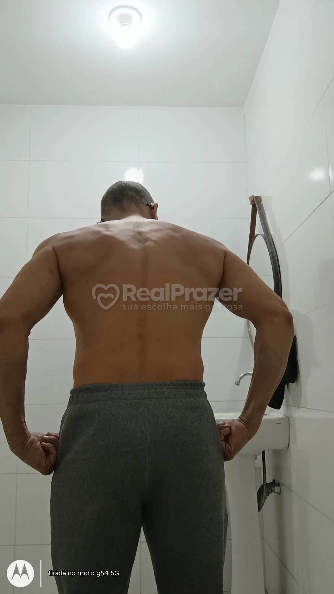 Morenao, garoto de programa em Ubatuba, SP - Real Prazer