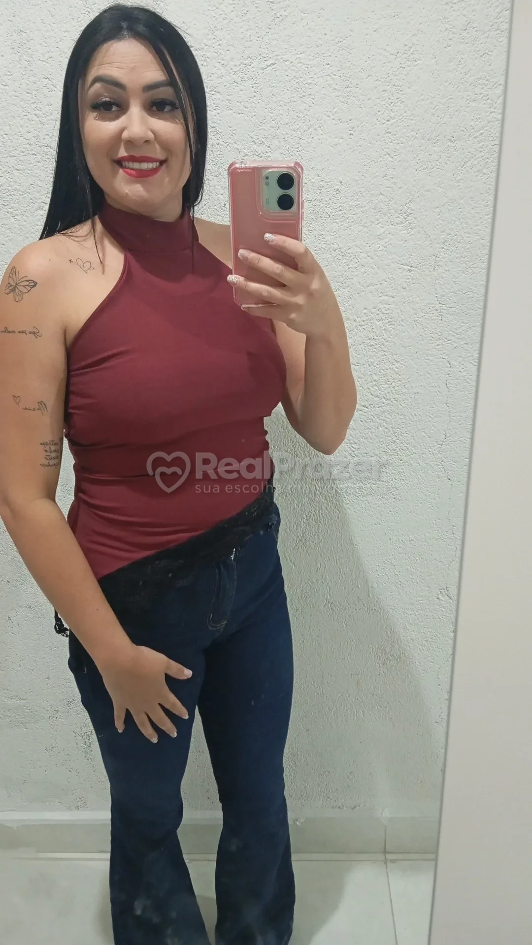 Fernanda, acompanhante morena de cabelos longos corpo medio em Suzano, SP - Real Prazer