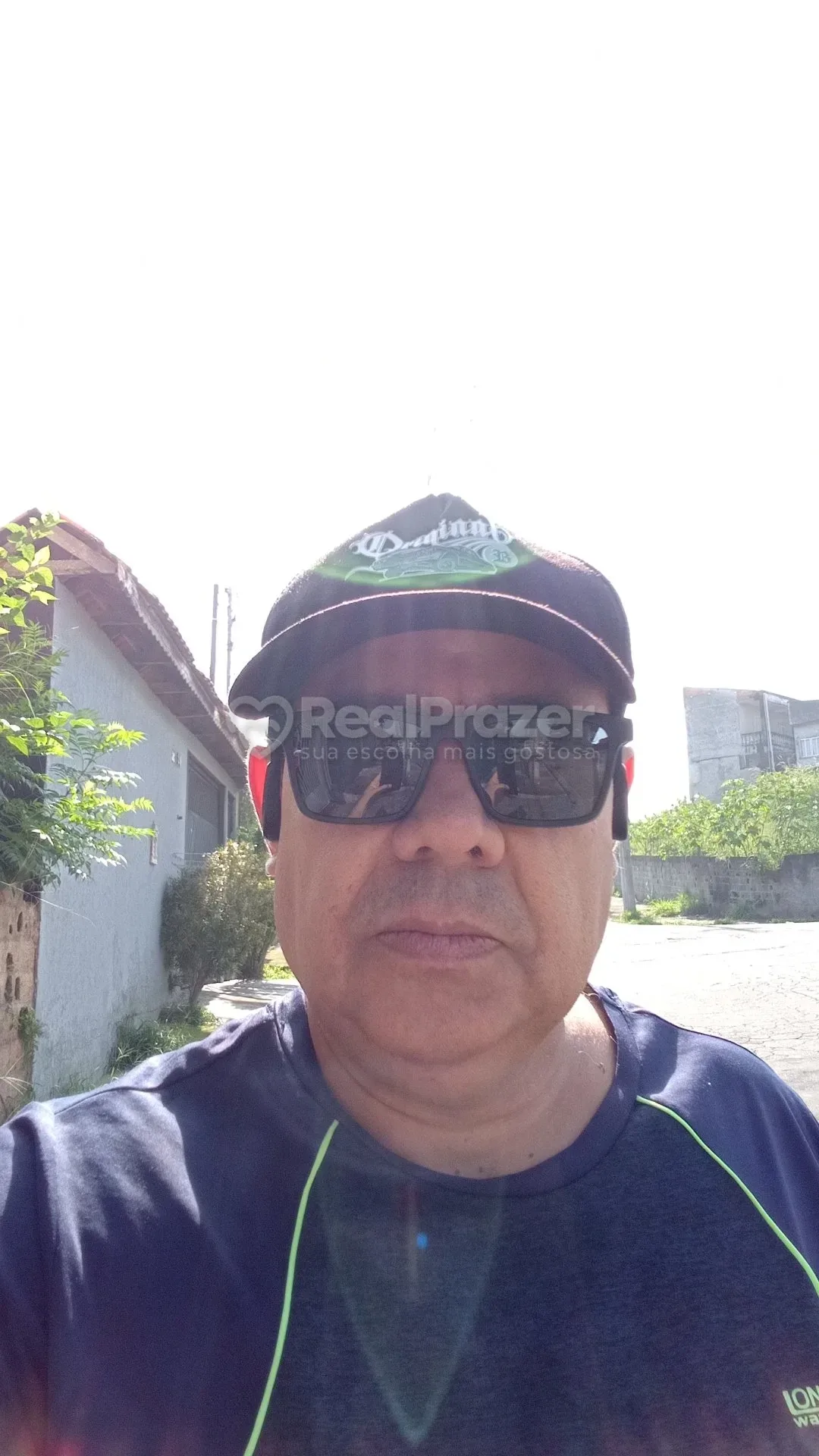 Junior, garoto de programa castanho corpo medio em São Paulo, SP - Real Prazer