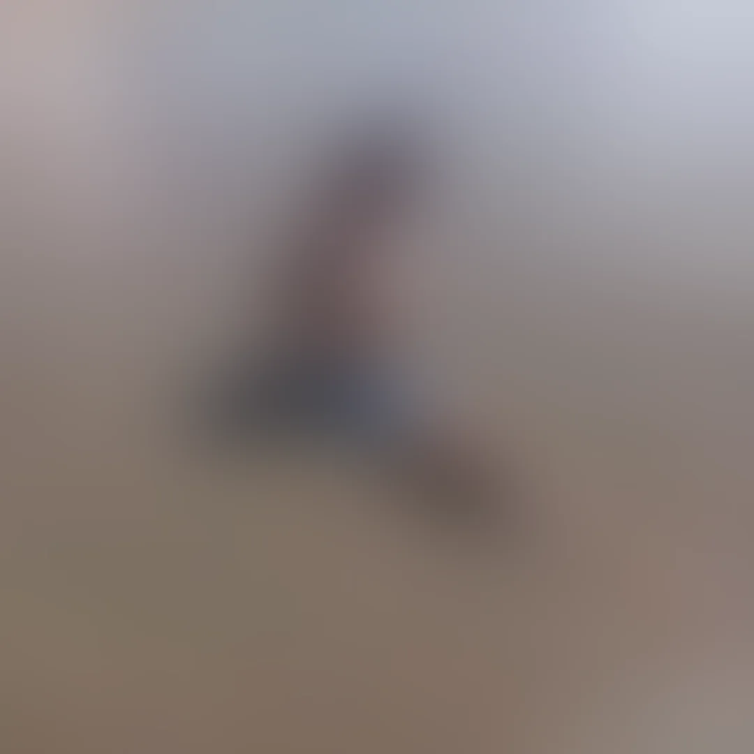 Kethellyzinha Silva dominada, garoto de programa castanho de cabelos longos magro em Colatina, ES - Real Prazer