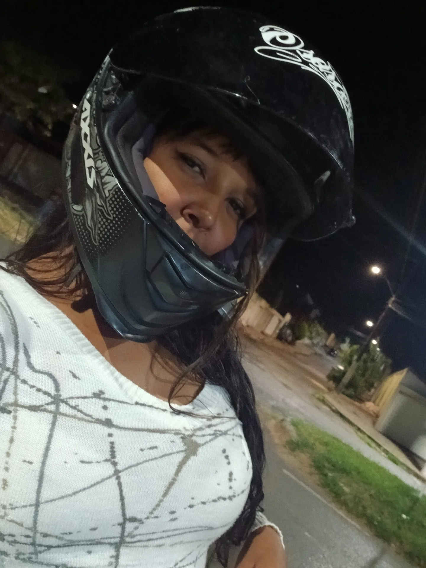 Moreninha 33, acompanhante morena gostosa em Patrocínio, MG - Real Prazer