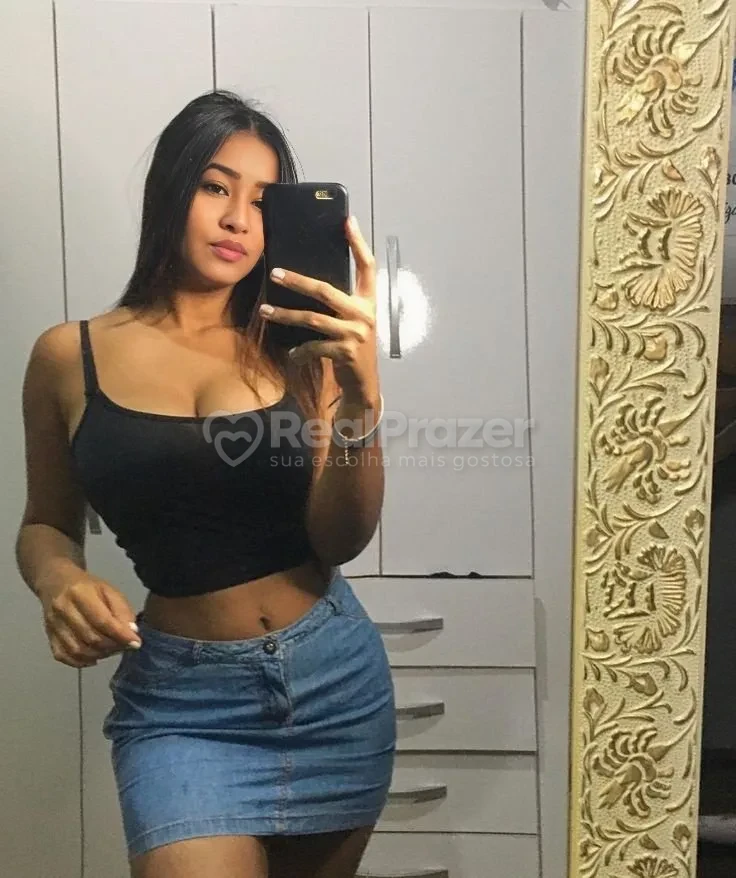 Mel R, acompanhante morena corpo medio - Real Prazer