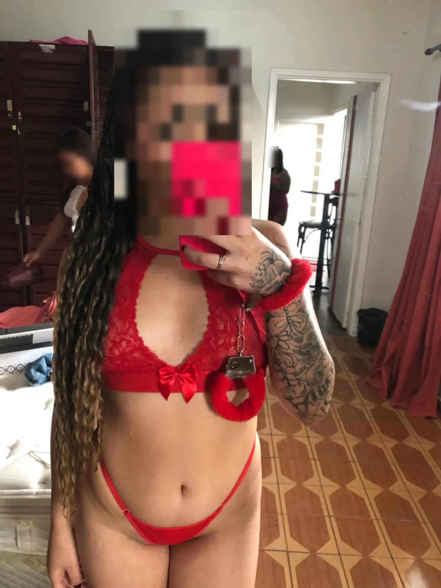 Pérola, acompanhante morena magra em Campinas, SP - Real Prazer
