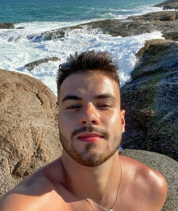 lorenzo, garoto de programa magro em Guarulhos, SP - Real Prazer