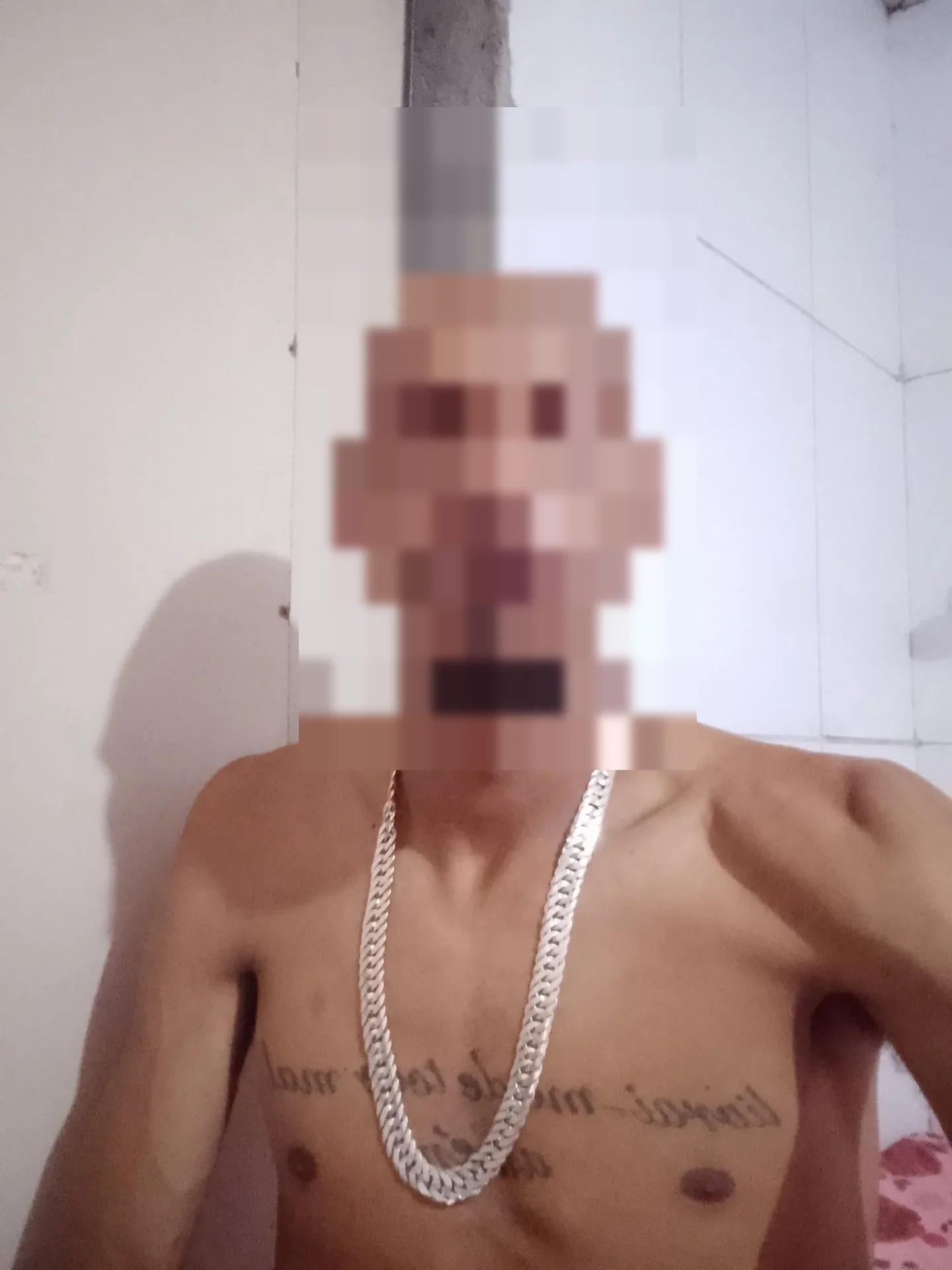 Silva, garoto de programa moreno magro em Goiânia, GO - Real Prazer