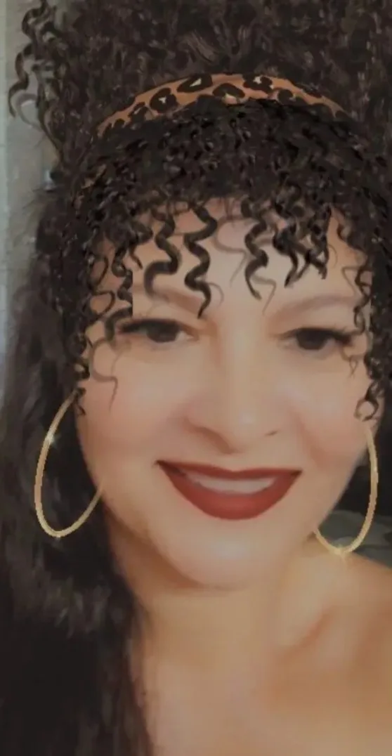 Safadinha, acompanhante castanha gostosa - Real Prazer