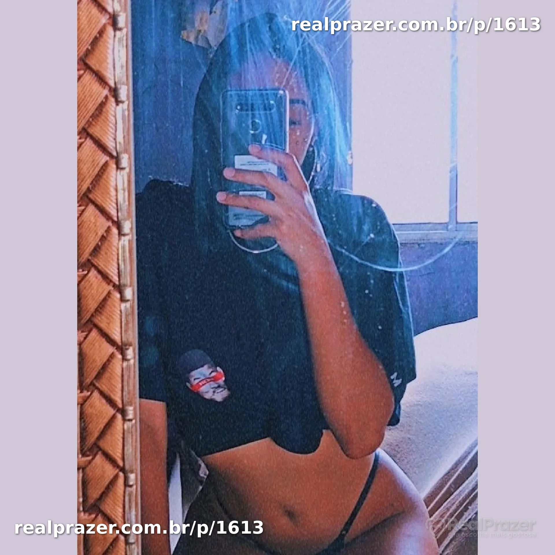 Carolinah, acompanhante morena magra em Carapicuíba, SP - Real Prazer