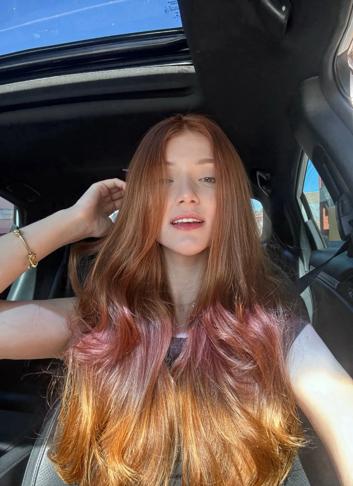 Angel, acompanhante ruiva slim em São Carlos, SP - Real Prazer