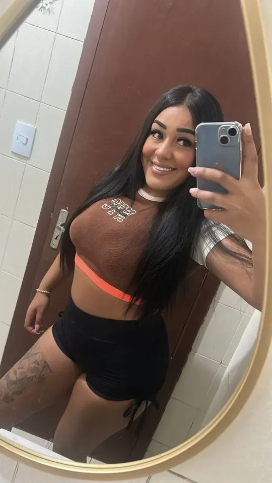 Aghata morena, acompanhante trans morena gostosa em Curitiba, PR - Real Prazer