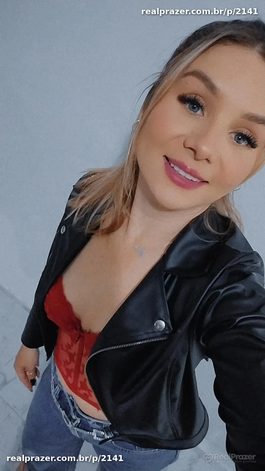 Angel, acompanhante loira corpo medio em Goiânia, GO - Real Prazer