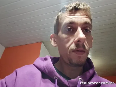 Story de Diego., garoto de programa em Uberlândia, MG - Real Prazer