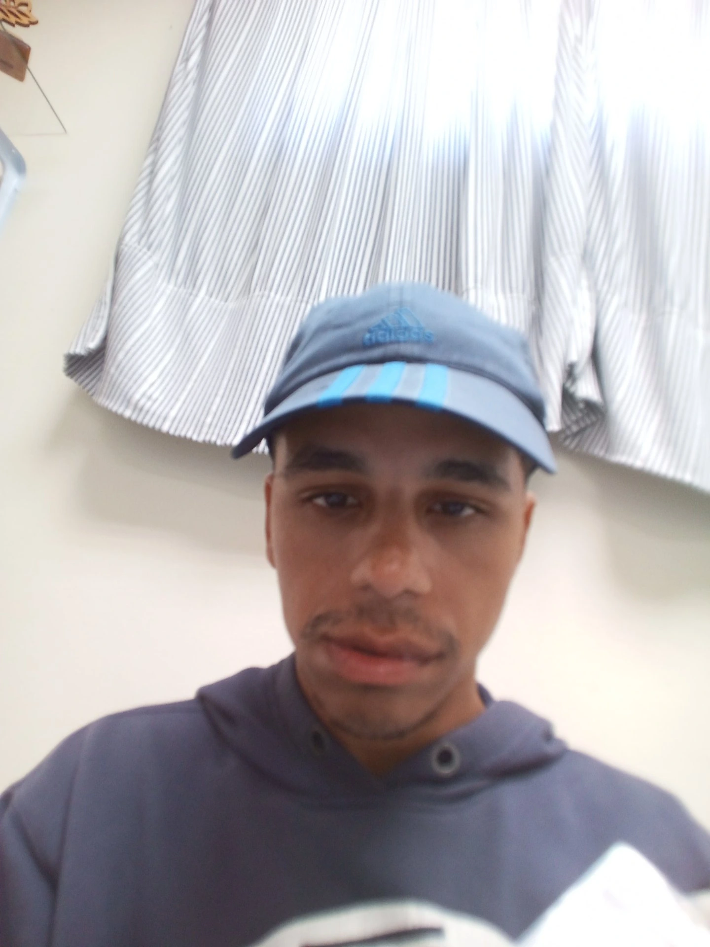 Juninnhuo, garoto de programa moreno corpo medio em Rio Pardo, RS - Real Prazer