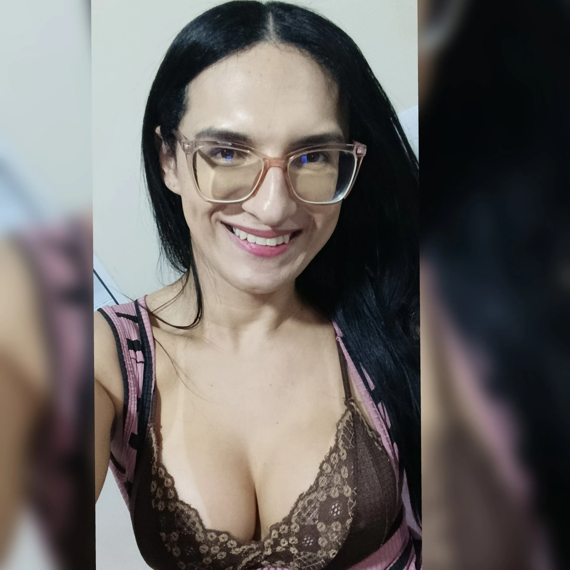Karla gata da manchinha com local vila Curuçá sp, acompanhante trans morena de cabelos longos magra em São Paulo, SP - Real Prazer