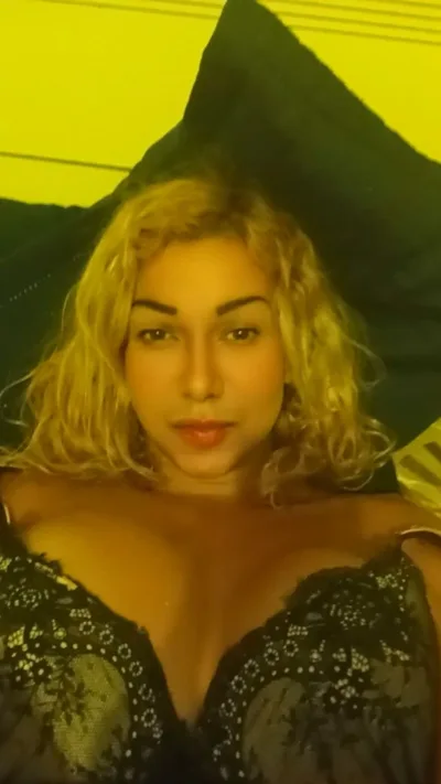 Laura vídeo chamada, acompanhante trans loira de cabelos longos em Rio de Janeiro, RJ - Real Prazer Laura vídeo chamada, acompanhante trans loira de cabelos longos em Rio de Janeiro, RJ - Real Prazer