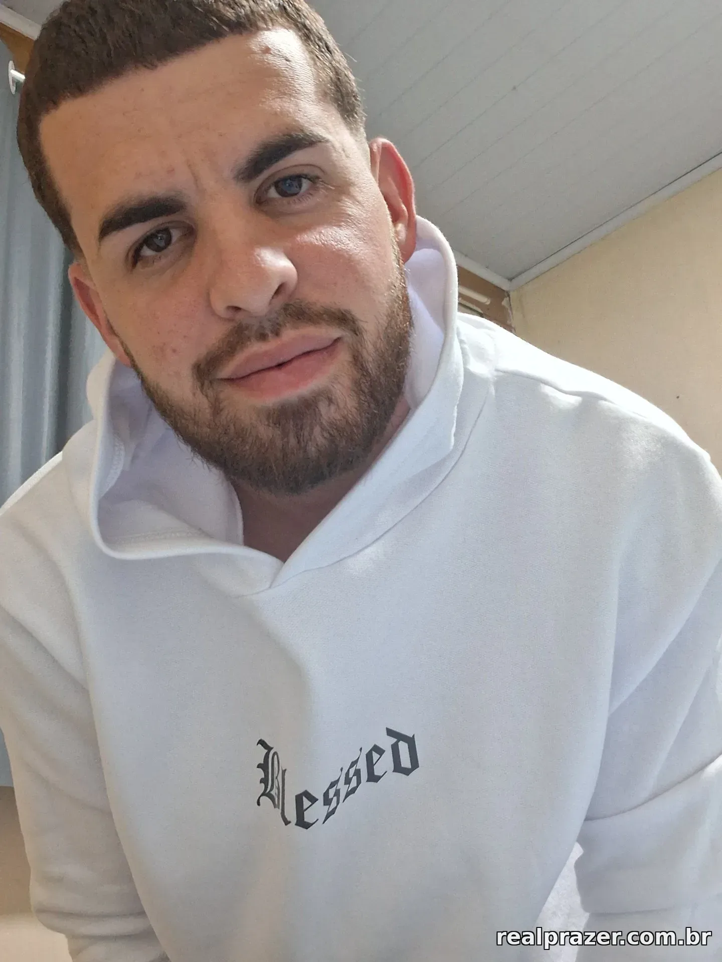 Leoxxx, garoto de programa loiro atletico em Goiânia, GO - Real Prazer