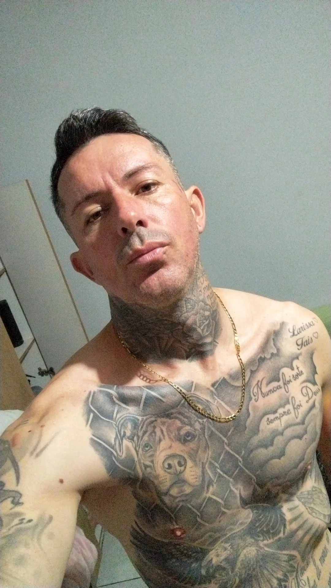 Luan Becker, garoto de programa castanho atletico em Araranguá, SC - Real Prazer