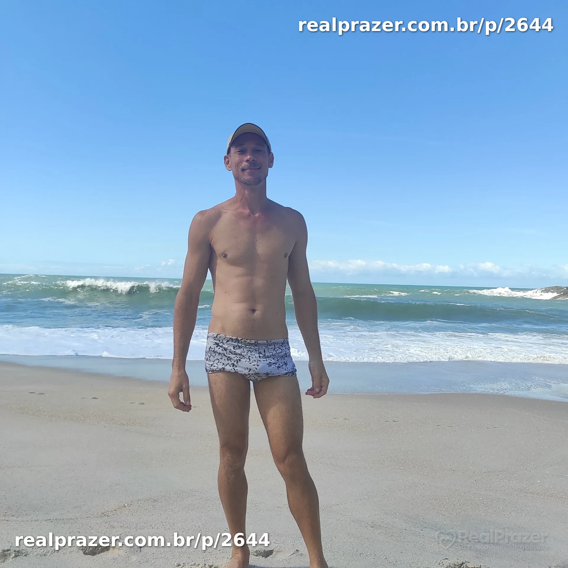 Neto, garoto de programa castanho atletico em Rio de Janeiro, RJ - Real Prazer