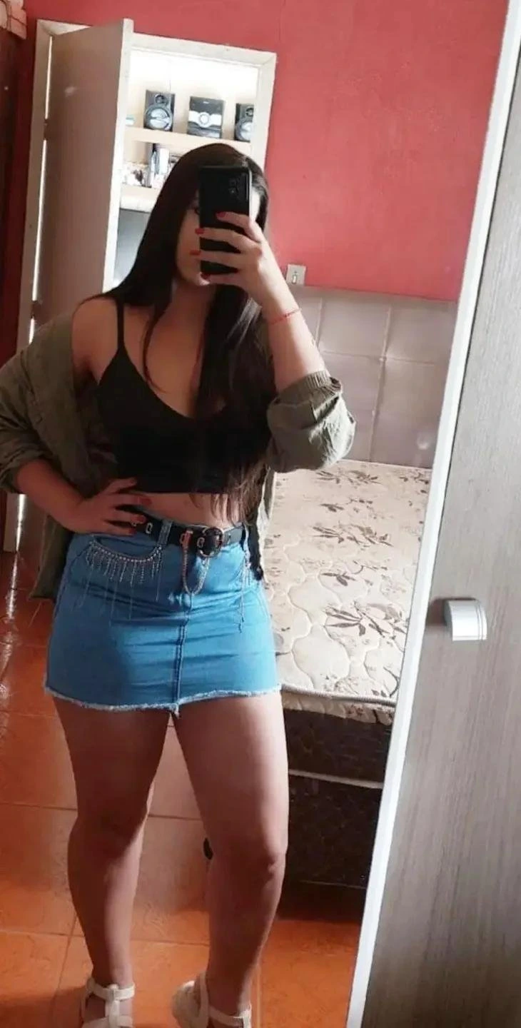 Rafinha, acompanhante castanha magra em Duque de Caxias, RJ - Real Prazer