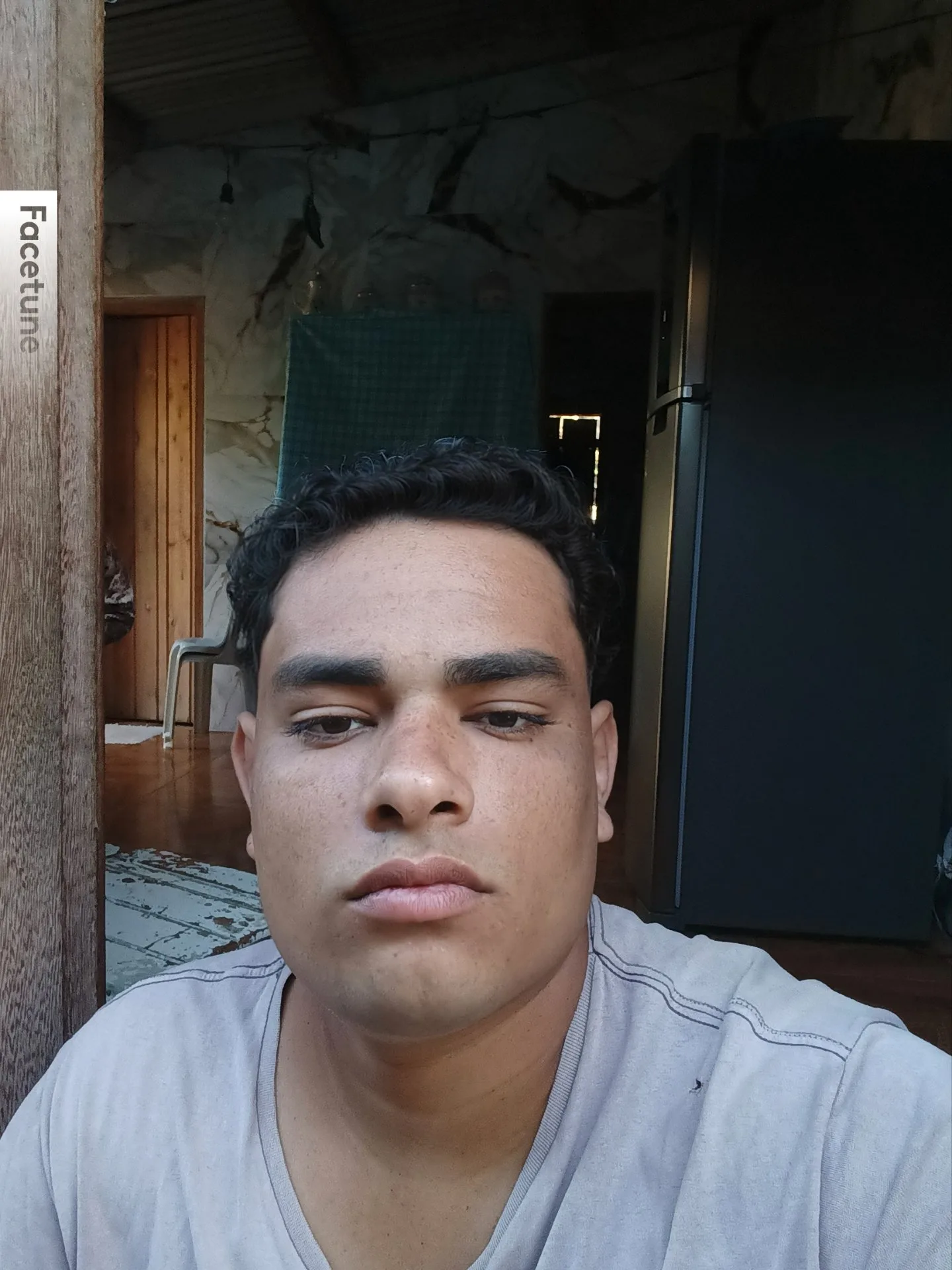 Tom, garoto de programa moreno - Real Prazer