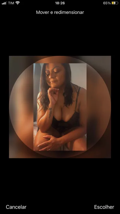 Valzinha sexy, acompanhante morena de cabelos longos gostosa em Fortaleza, CE - Real Prazer