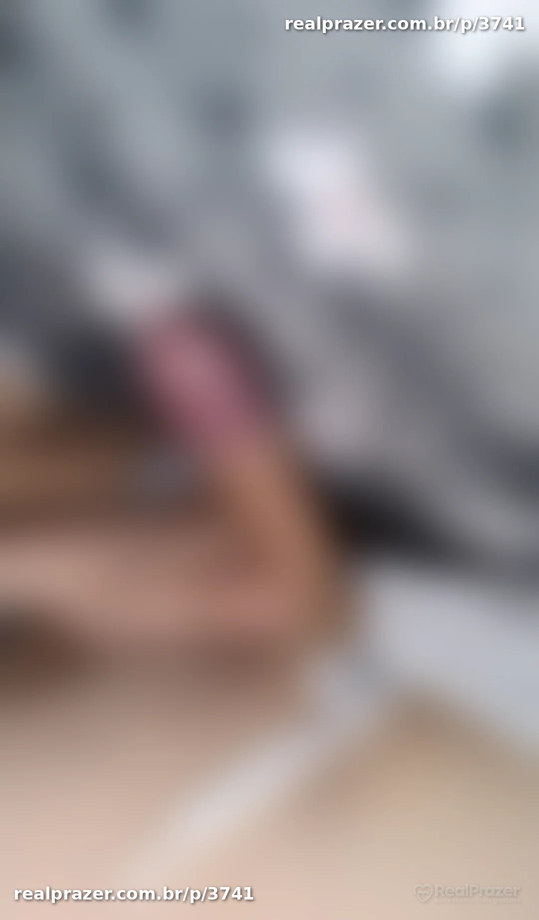 Di, garoto de programa castanho magro em Santo André, SP - Real Prazer