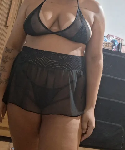 Alyne, acompanhante castanha corpo medio em Uberaba, MG - Real Prazer Alyne, acompanhante castanha corpo medio em Uberaba, MG - Real Prazer