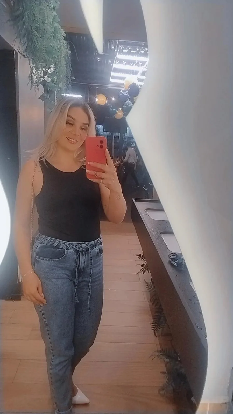 Angel, acompanhante loira corpo medio em Goiânia, GO - Real Prazer