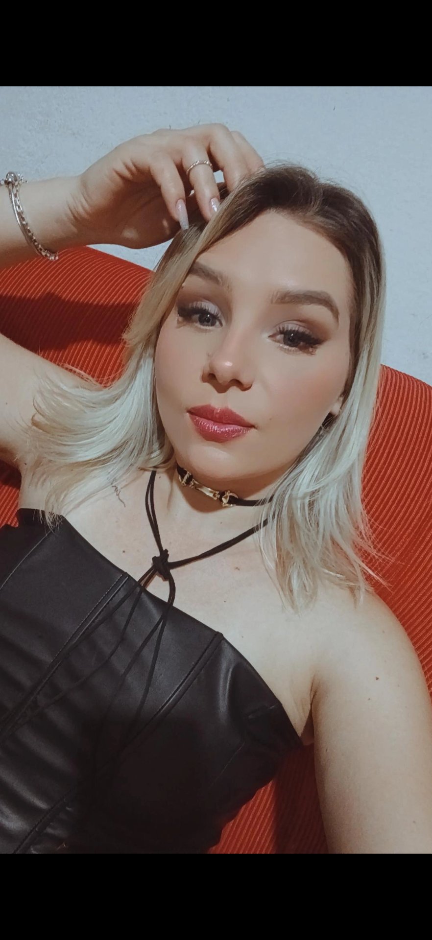 Angel, acompanhante loira corpo medio em Goiânia, GO - Real Prazer