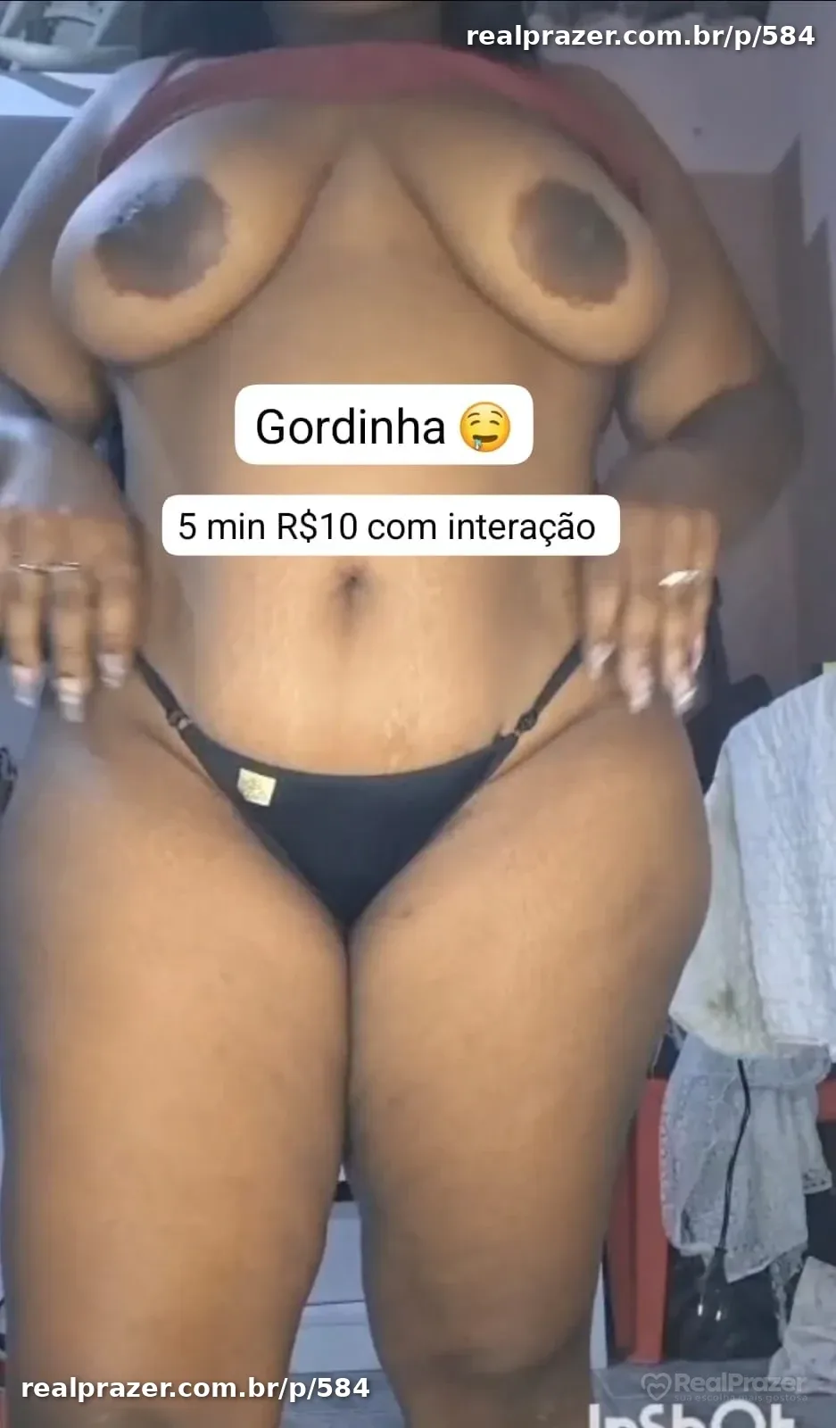Camila Braga, acompanhante castanha de cabelos longos gordinha em Nova Iguaçu, RJ - Real Prazer