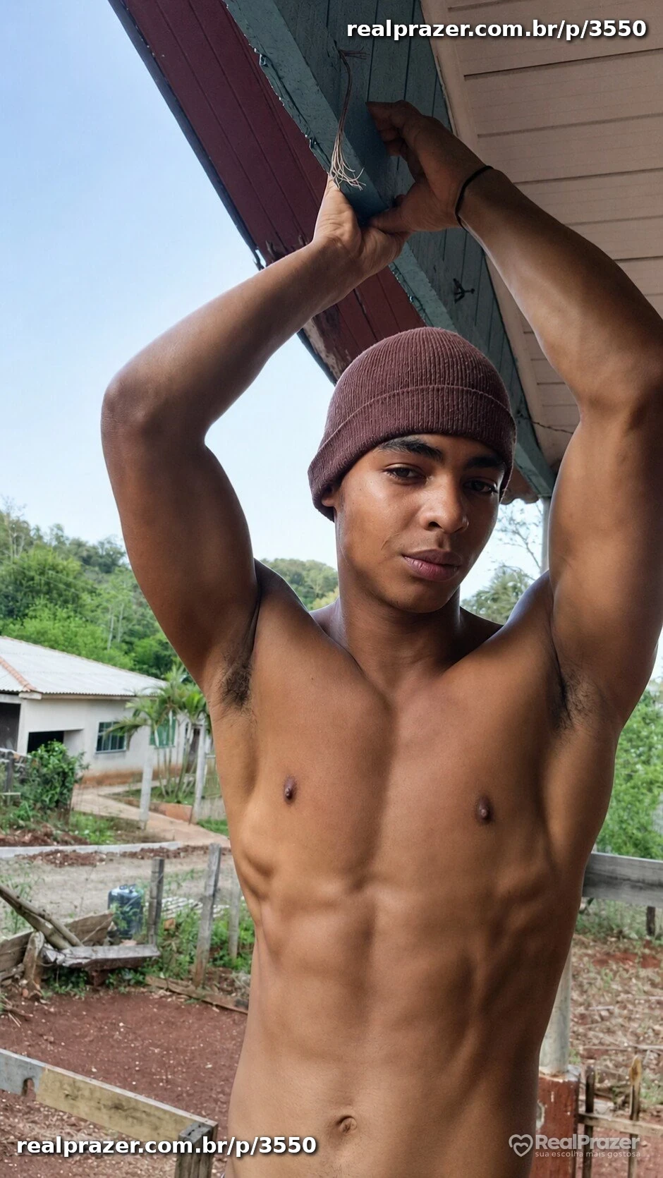 Geneti, garoto de programa moreno gostoso em Boa Vista da Aparecida, PR - Real Prazer