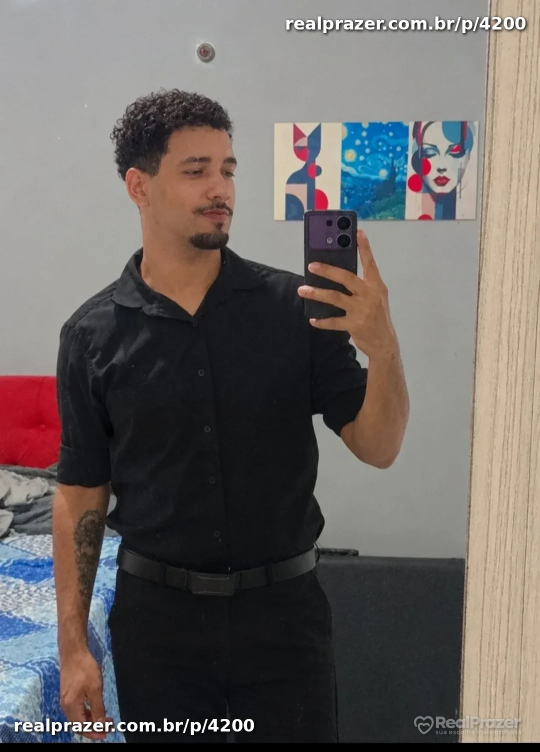 José Massoterapeuta, garoto de programa moreno magro em Santa Cruz do Capibaribe, PE - Real Prazer