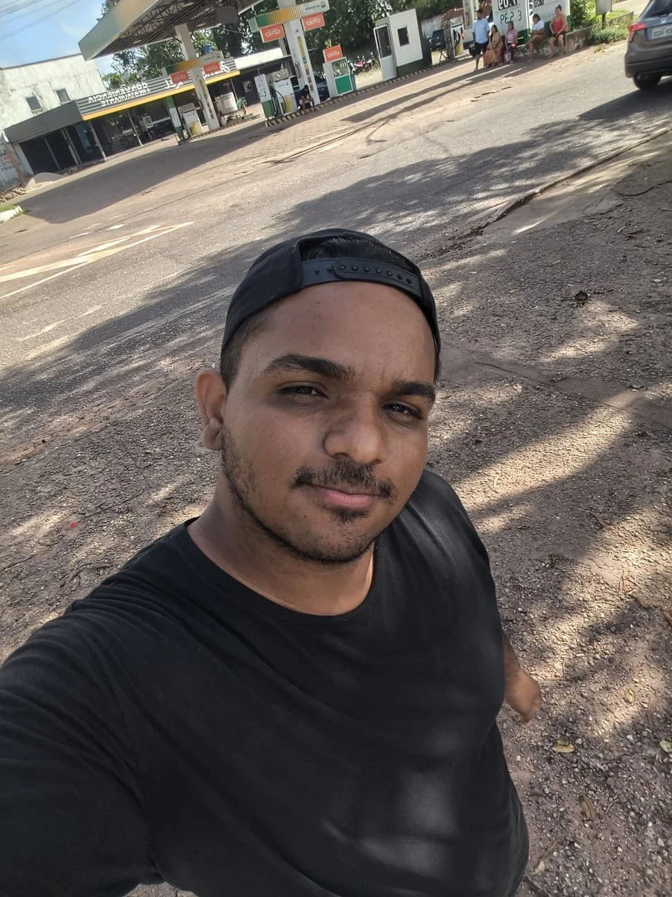Kauã massoterapeuta, garoto de programa em Castanhal, PA - Real Prazer