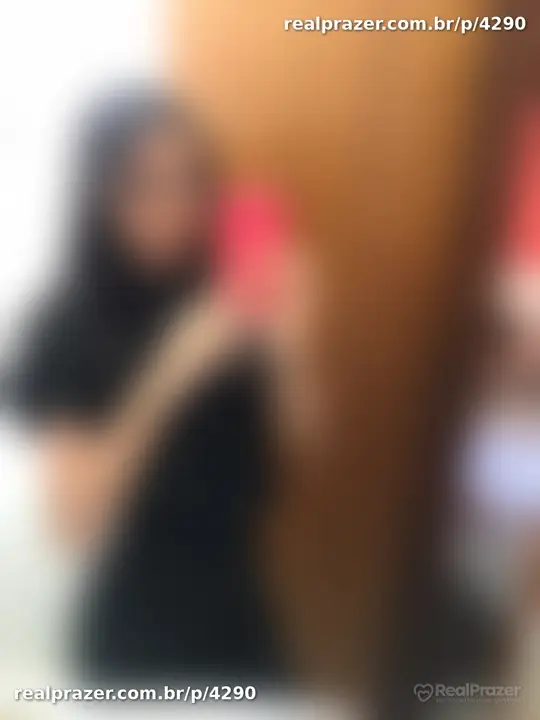 Lara Castro, acompanhante morena magra em São José do Rio Preto, SP - Real Prazer